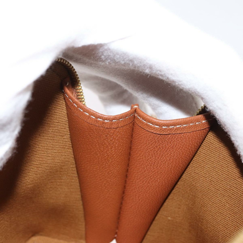 【日本直送】CELINE Triomphe 鏈條肩背包 PVC 米色 金色 正品 ka1661M-20