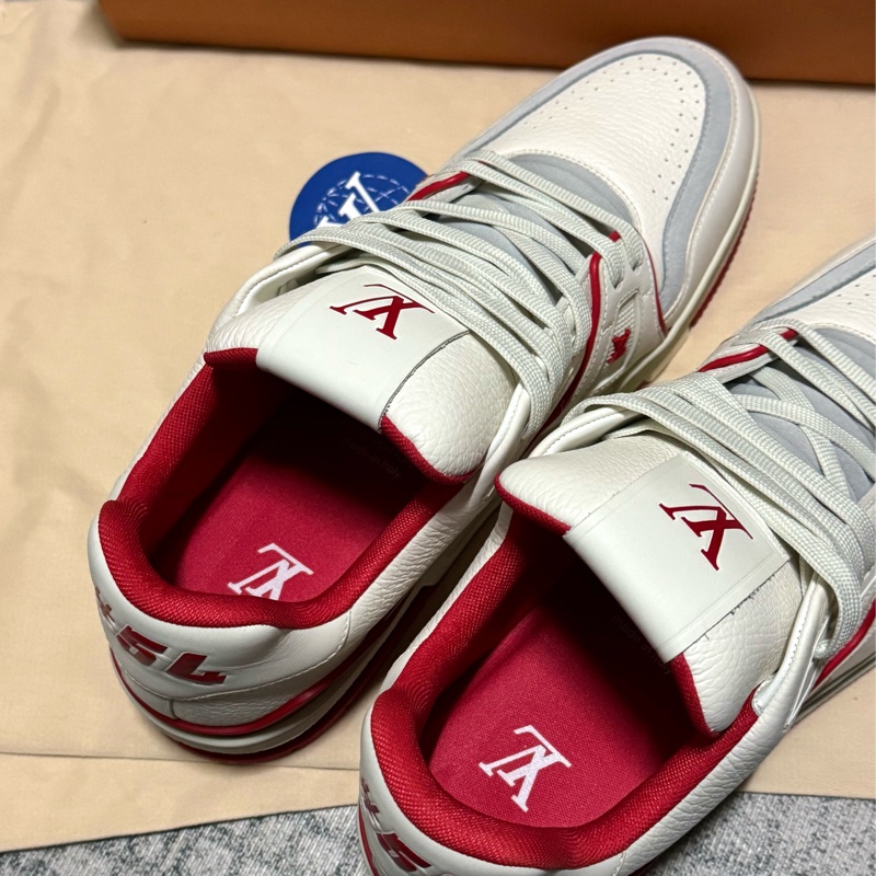 LV TRAINER Sneaker (全新) 白紅 8號 球鞋  27.5cm-3