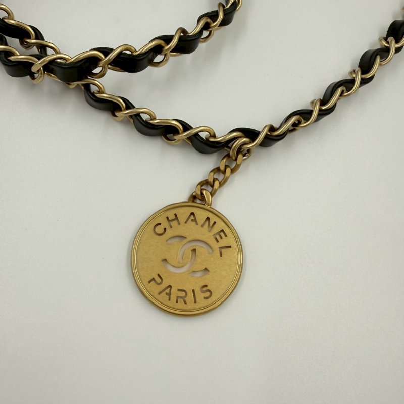CHANEL黑色中號白字金鍊22包/AS3261-12