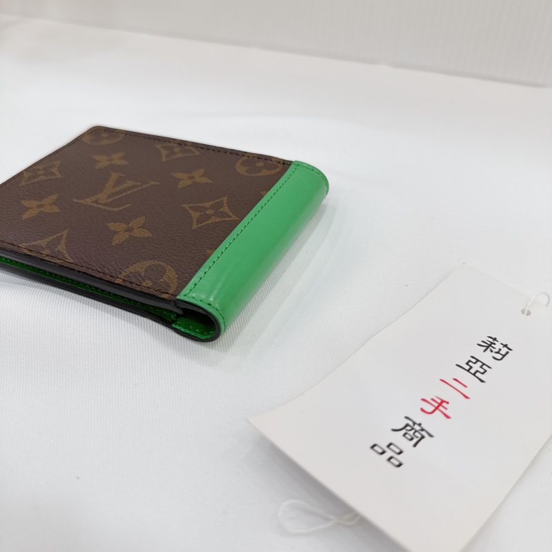 莉亞精品♡ LV M81537 綠 老花短夾 二手-10