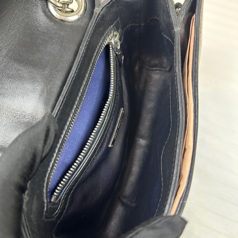 Miu Miu 黑色褶皺羊皮銀扣鏈條單肩斜背包20.5x7.5x14cm-7