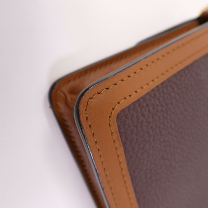LOUIS VUITTON Taurillon Dauphine Bum Bag金扣腰包-12