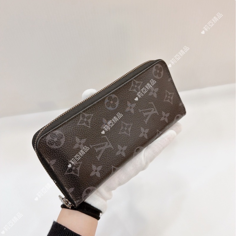 莉亞精品♡ Lv M62295 ㄇ拉對開長夾 二手-2