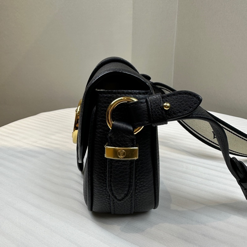 路易威登/Louis Vuitton Pont 9 小號黑色牛皮金扣斜背包 21x6x15cm-2