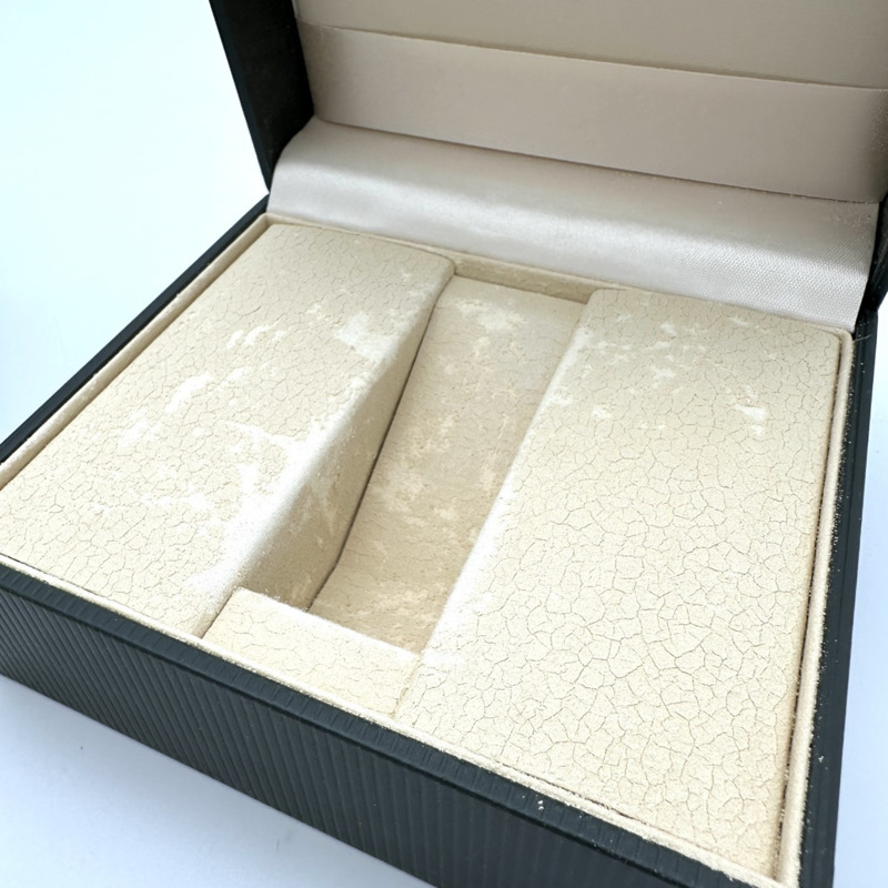 GUCCI Gucci 3600L G 方形腕錶，含備用錶鍊，石英機芯，不鏽鋼錶殼，黑色，女款-11