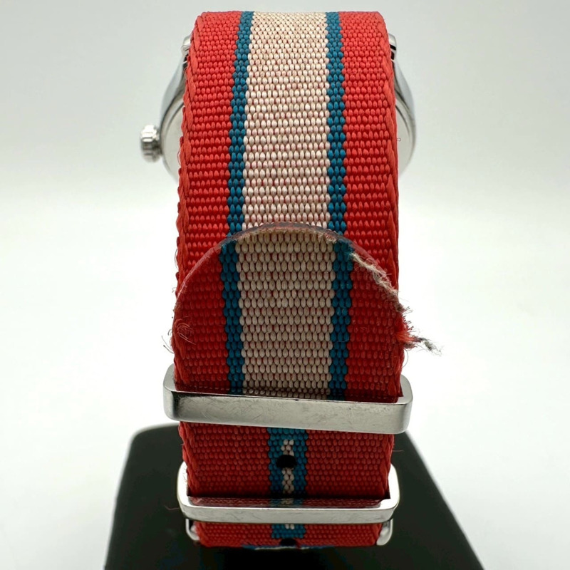 GUCCI G-Timeless YA1264070/126.4 不鏽鋼尼龍石英多色紅色男士腕錶-7