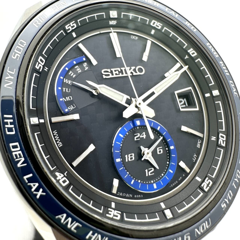 精工 Brightz SAGA261/8B63-0AN0 男士腕錶，日期星期顯示，太陽能電波校時，鈦金屬錶殼，黑色和海軍藍配色。-6