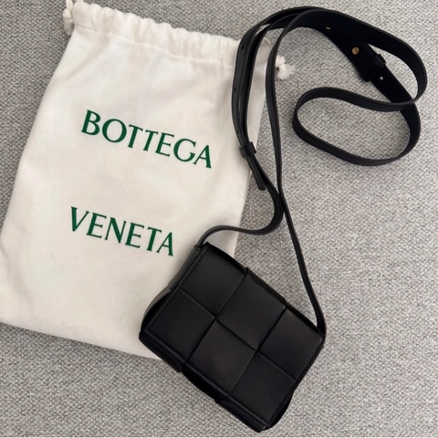 BV Bottega Veneta Cassette 黑色 奶茶色 6格包 小廢包 小包