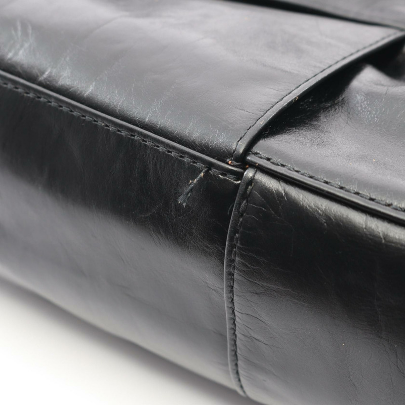 BOTTEGA VENETA Arco 相機斜背包，黑色真皮，男士二手。-7