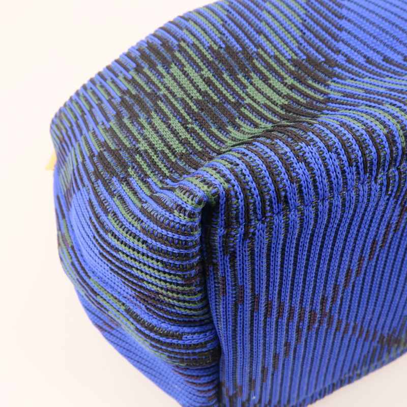 BURBERRY 帆布Peg Duffle Bag Medium金扣肩背袋-5