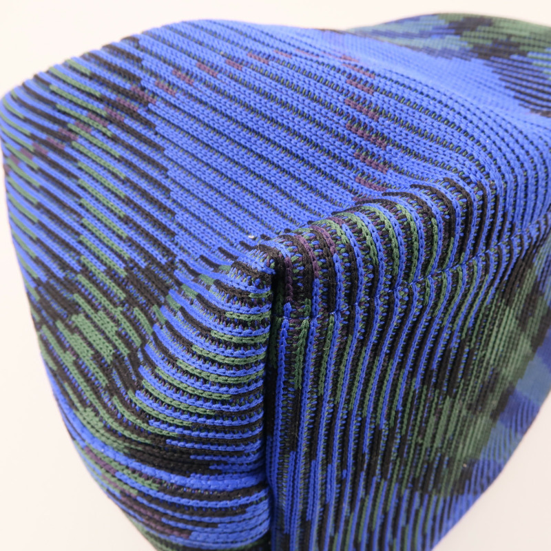 BURBERRY 帆布Peg Duffle Bag Medium金扣肩背袋-7