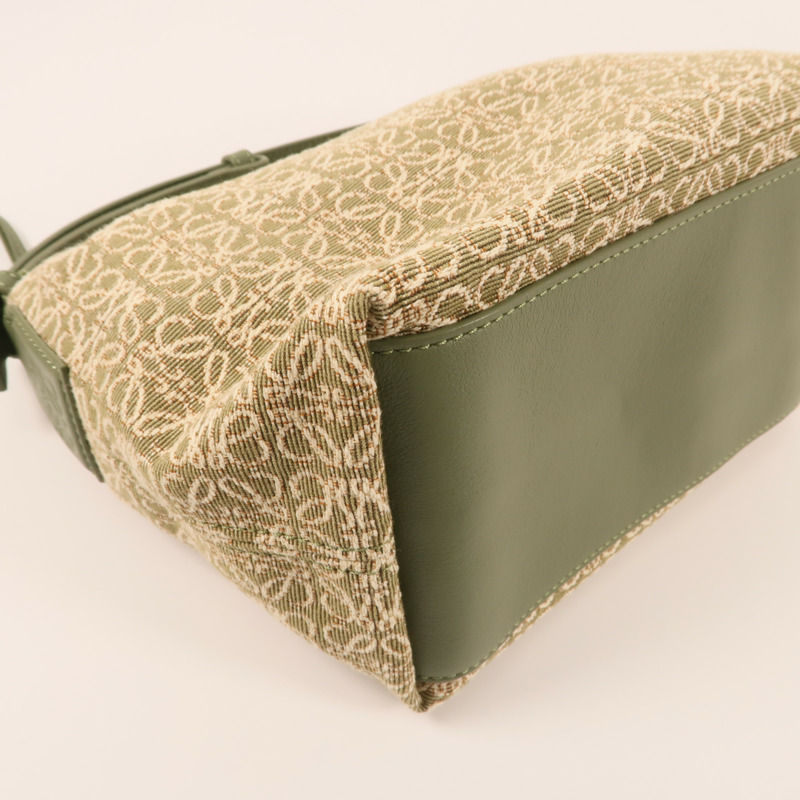 LOEWE 帆布Small Cubi Bag金扣手挽袋-6