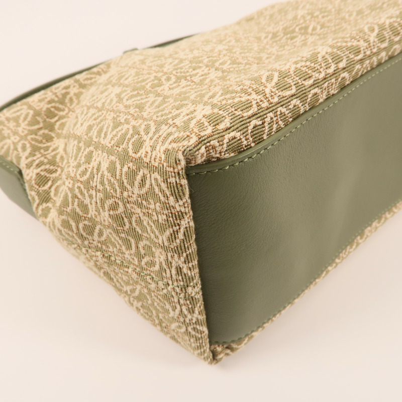 LOEWE 帆布Small Cubi Bag金扣手挽袋-8