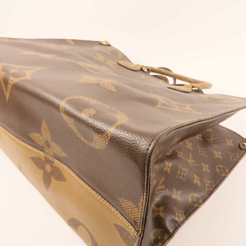 LOUIS VUITTON Monogram Giant OnTheGo GM金扣手挽肩背兩用袋-5