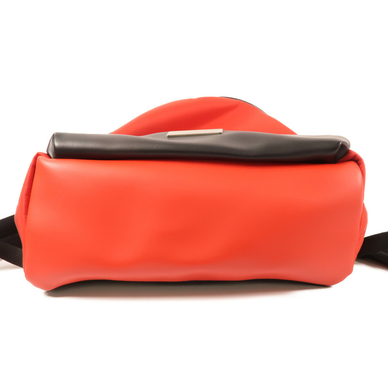 FENDI 牛皮皮革Backpack銀扣背包-4