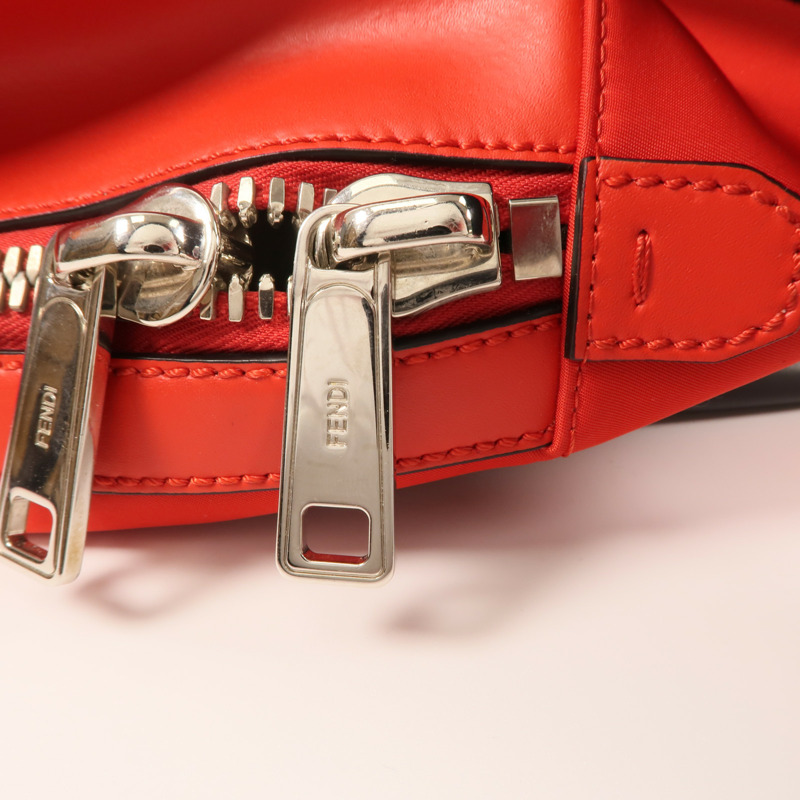 FENDI 牛皮皮革Backpack銀扣背包-9