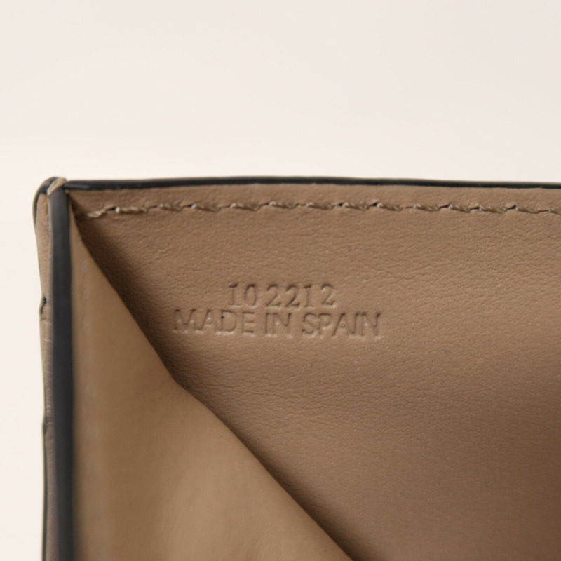 LOEWE 牛皮皮革Wallet銀扣錢包-8
