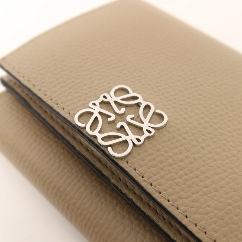 LOEWE 牛皮皮革Wallet銀扣錢包-9
