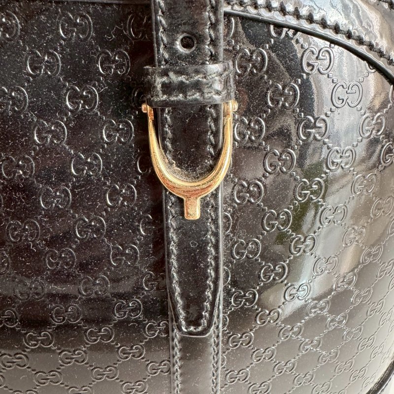 🎉全黑質感低調 GUCCI 黑色漆皮ALMA手提肩背斜背包-23