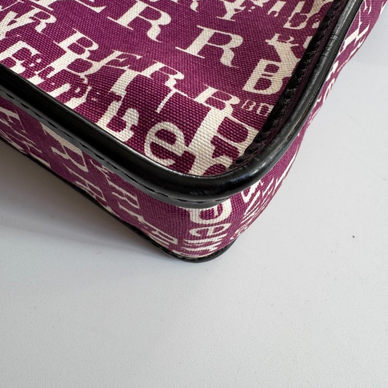 🎉超級便宜 BURBERRY 紫色字母帆布斜背包-2