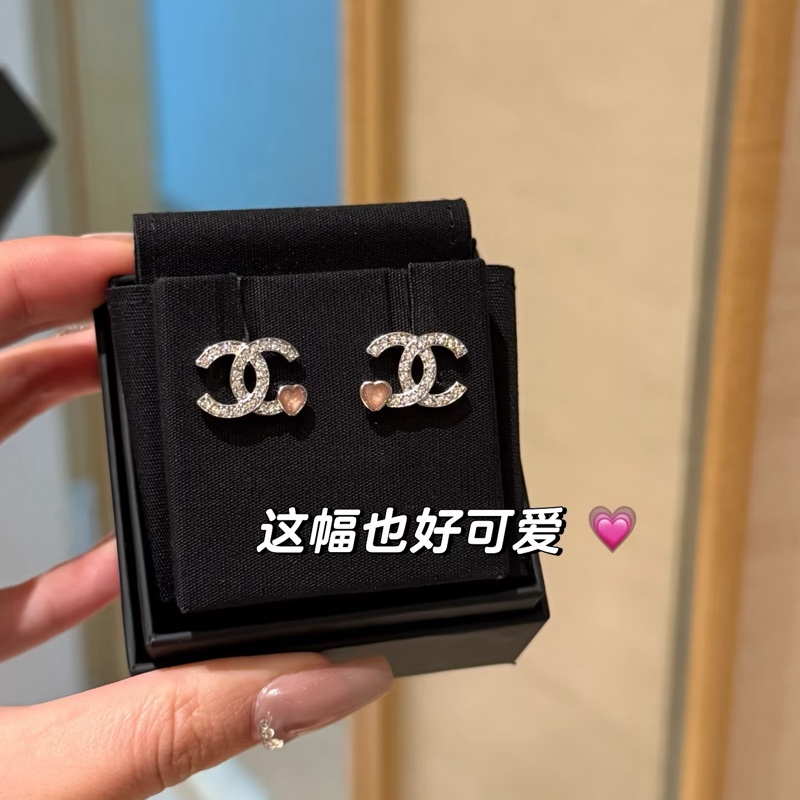 Chanel 全新🔥現貨 25p 愛心水鑽 耳針 (E02)-2