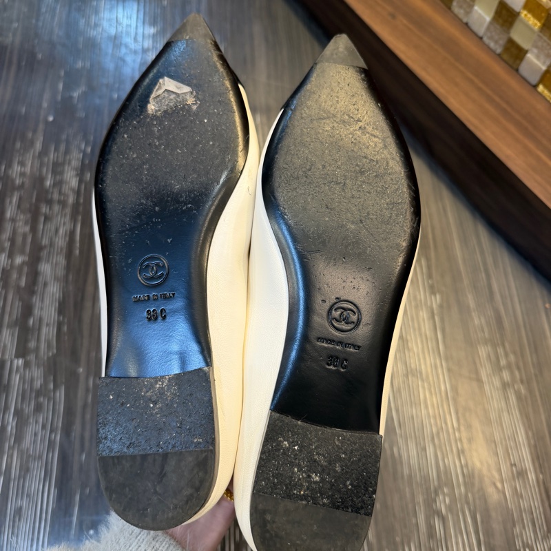 Chanel 黑羅緞拼白小羊皮淡金釦瑪莉珍G46849-12