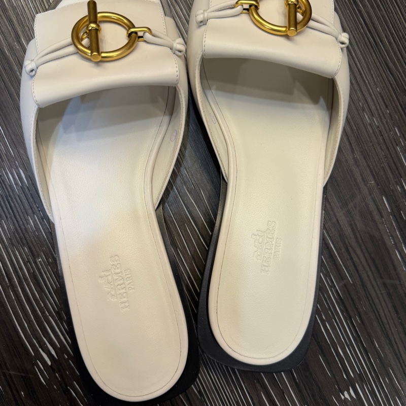 Hermes 白牛皮Isle Sandal涼鞋-3