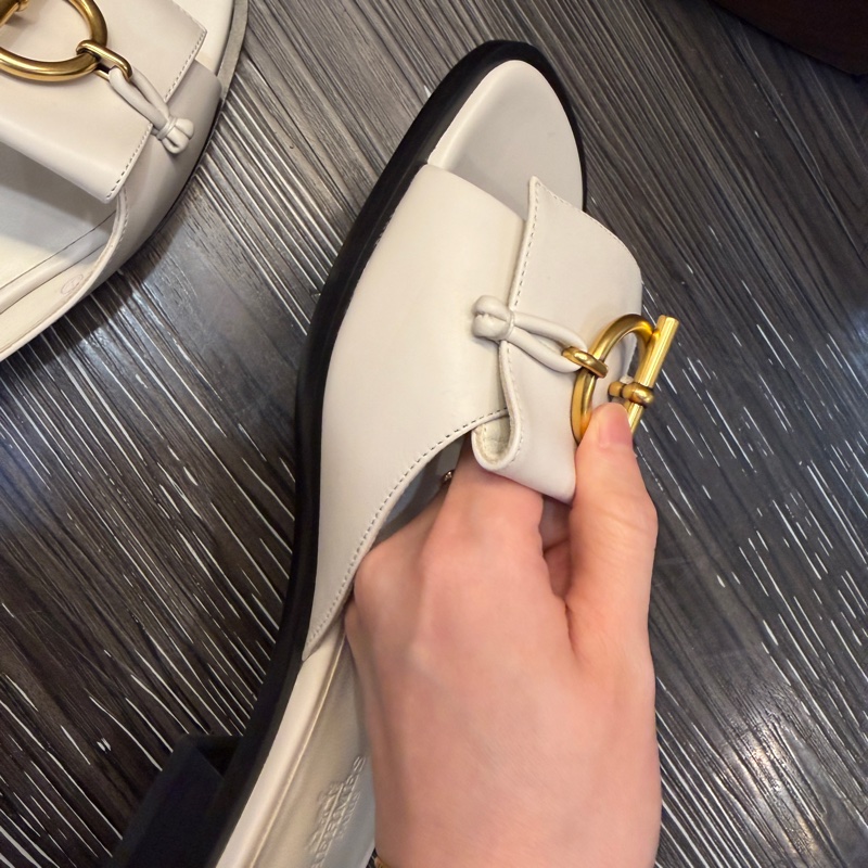 Hermes 白牛皮Isle Sandal涼鞋-8
