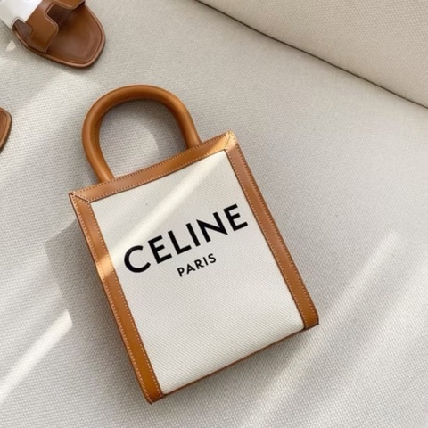 Celine 193302  全新 凱旋門帆布迷你包