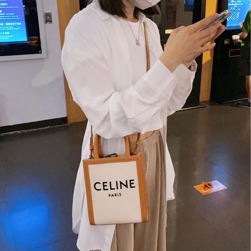 Celine 193302  全新 凱旋門帆布迷你包-1