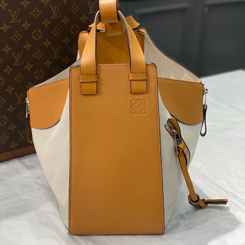 98新 LOEWE/羅意威  hammock 大號拼色牛皮吊床包  手提單肩包 尺寸:35*30*16 無附件-0