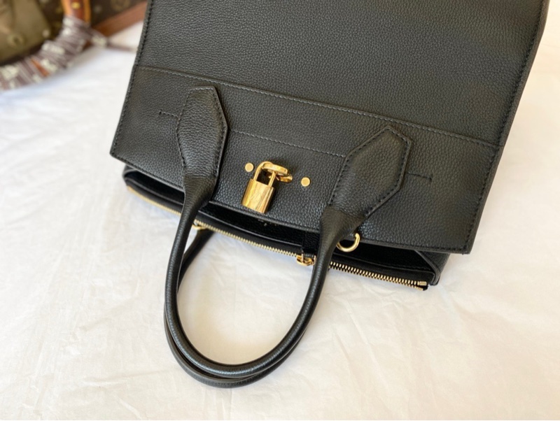 98新 LV/路易威登 city steamer 中號手提 單肩包💖 尺寸：31*26.5-2