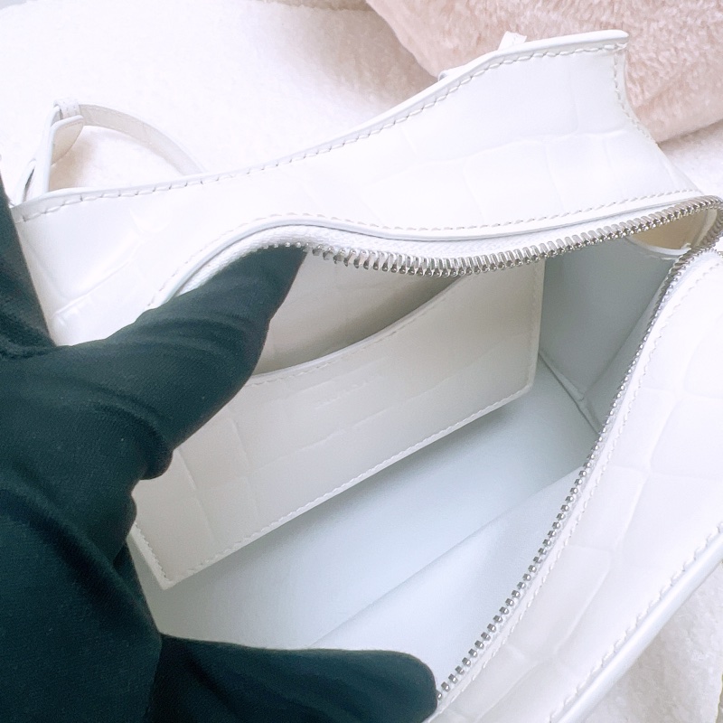 Balenciaga neo classic city 迷你白色機車包-12