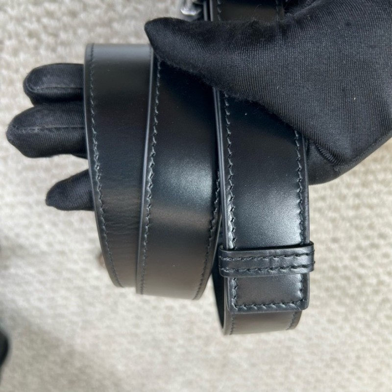 迪奧DIOR Camp系列藤格紋郵差包 有肩帶 可單肩可斜挎 容量實用 日常百搭 包型非常的立體飽滿-12