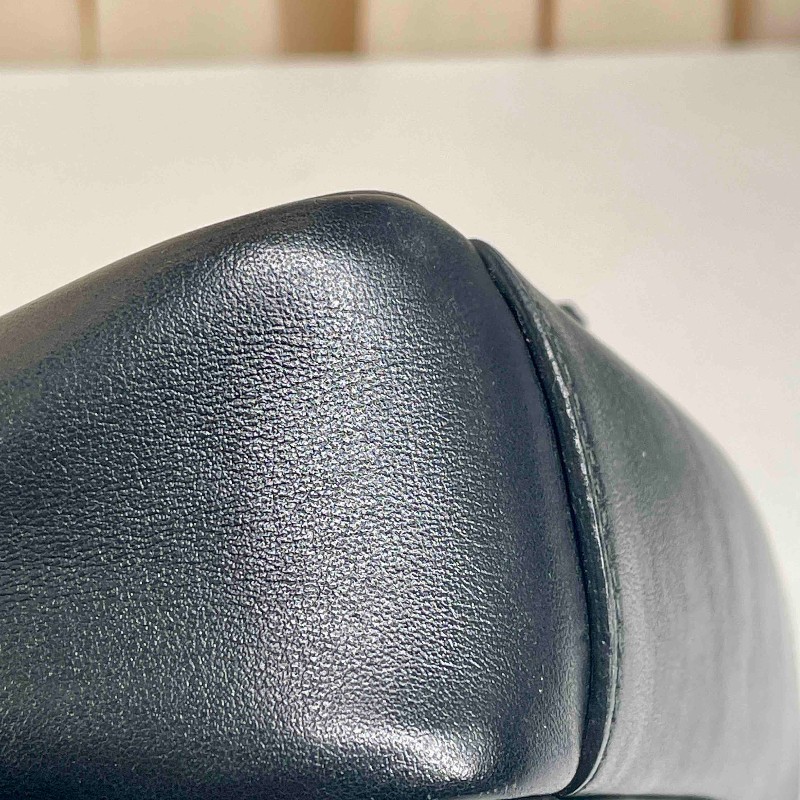 古馳Gucci GG Marmont22馬蒙22黑金鏈條包 黑色牛皮 金色雙G徽標 可單肩斜挎-8