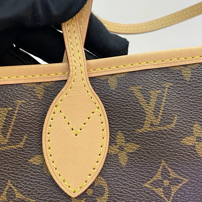 LV /路易威登neverfull中號老花紅里購物袋手提包尺寸31*28*11，-8