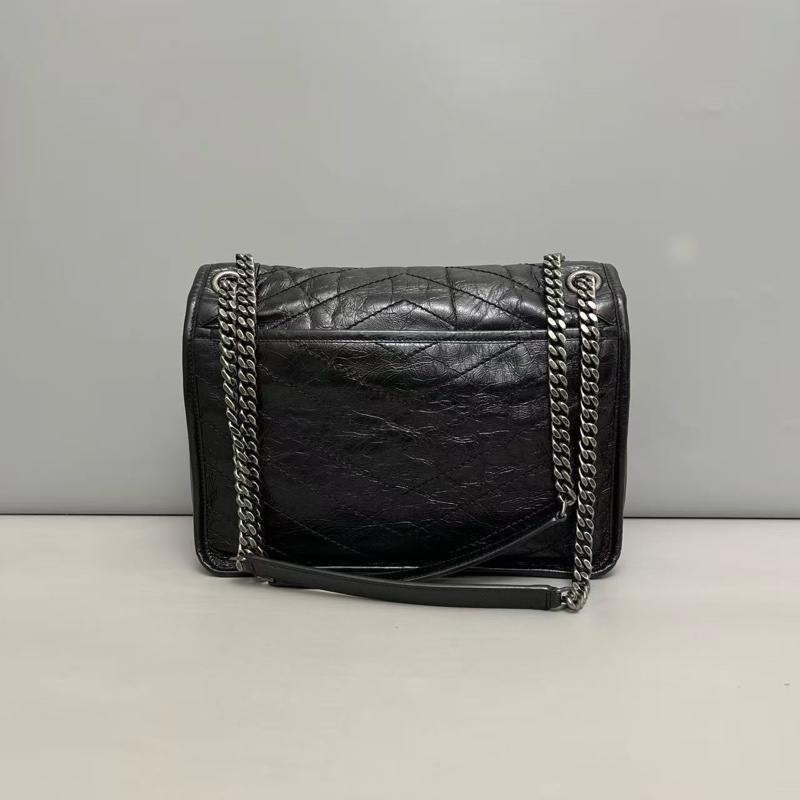 YSL聖羅蘭Niki中號黑色全皮銀鏈郵差包 尺寸約28×22 。-1
