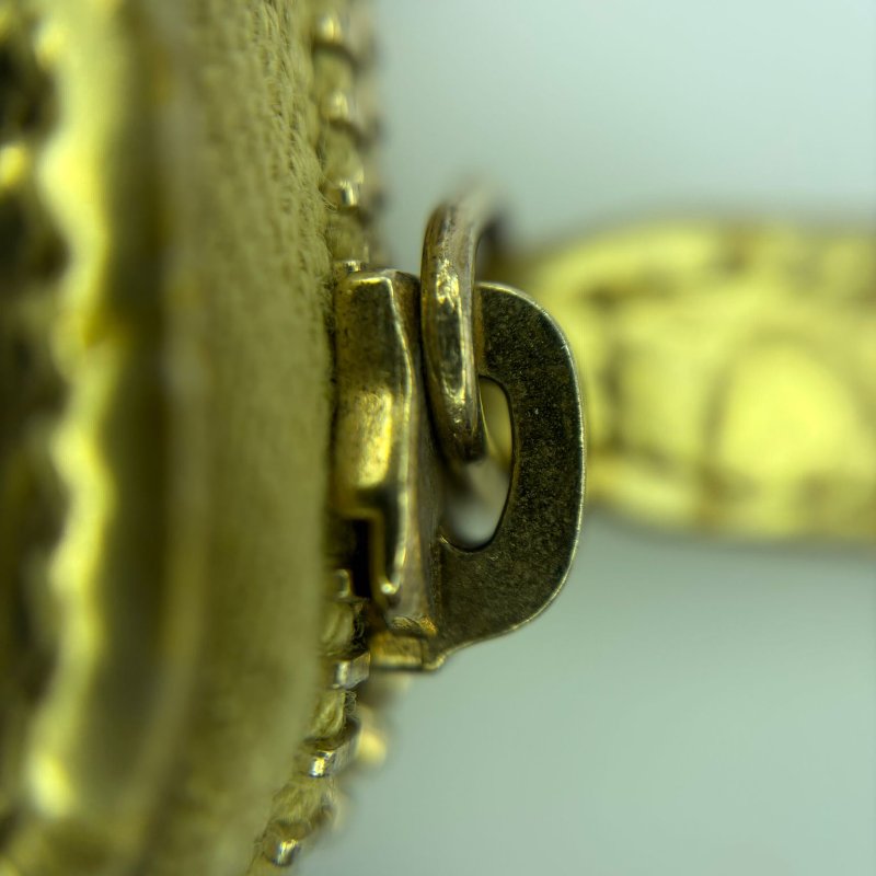 香奈兒 經典款金色鱷魚紋壓花短款拉鍊錢包-24