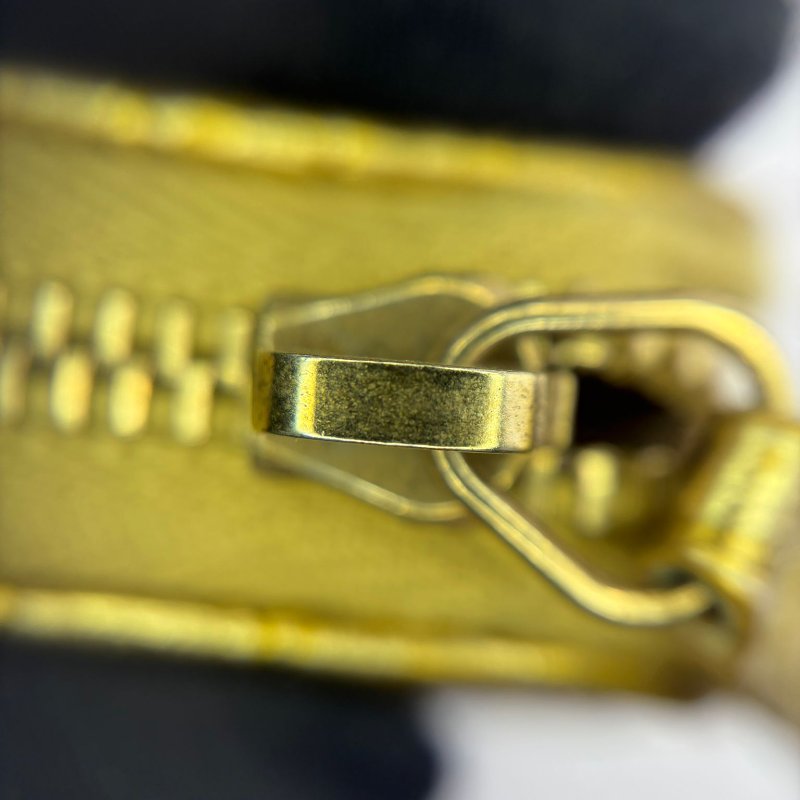 香奈兒 經典款金色鱷魚紋壓花短款拉鍊錢包-26