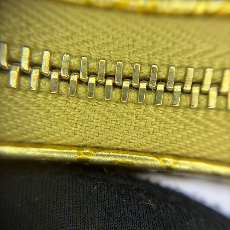 香奈兒 經典款金色鱷魚紋壓花短款拉鍊錢包-27