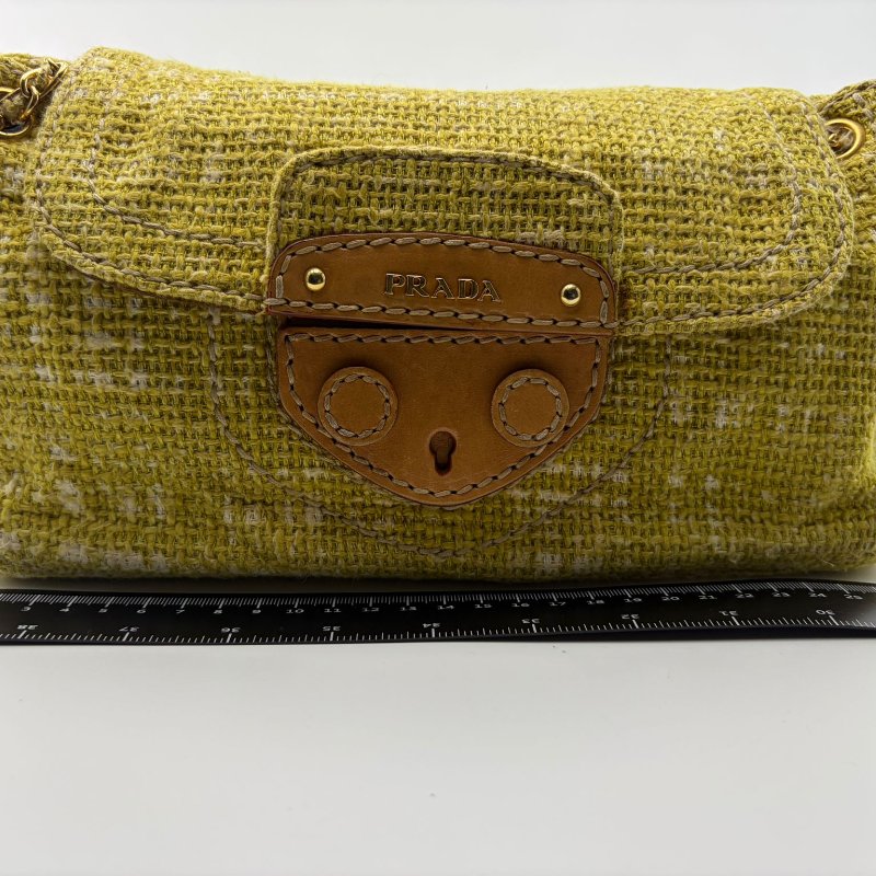普拉達 中古款豬鼻子流浪包-10
