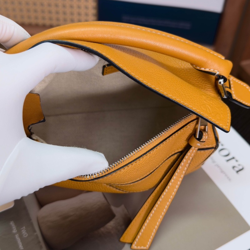 LOEWE Puzzle mini 幾何手提肩背斜背包17*11*7.5 98新配件塵袋-2