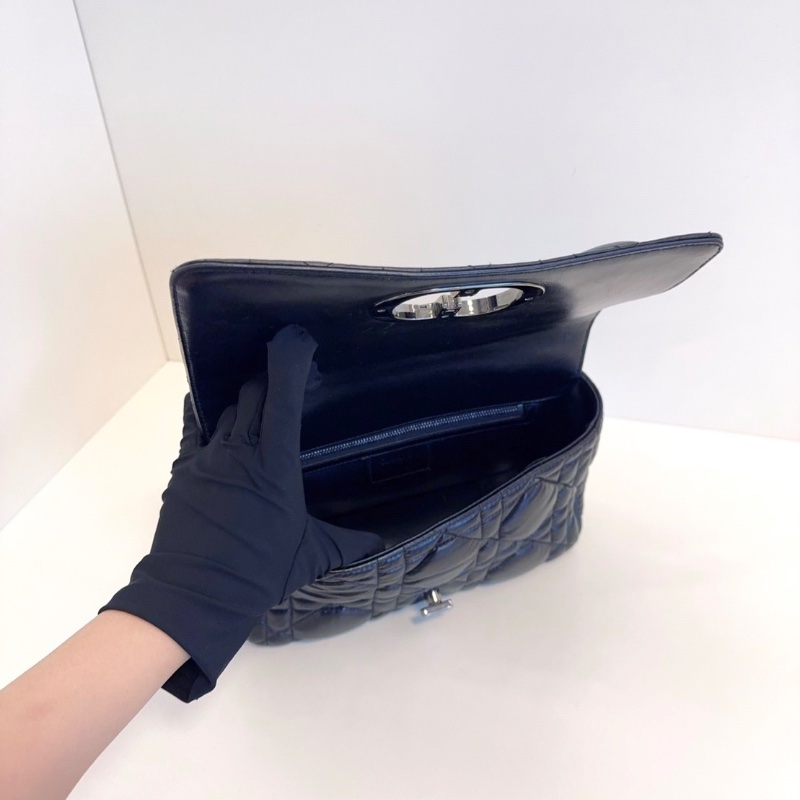 Dior泡芙Caro黑色油蠟藤格紋秀智同款中號25*14*9 cm 98新配件塵袋-3