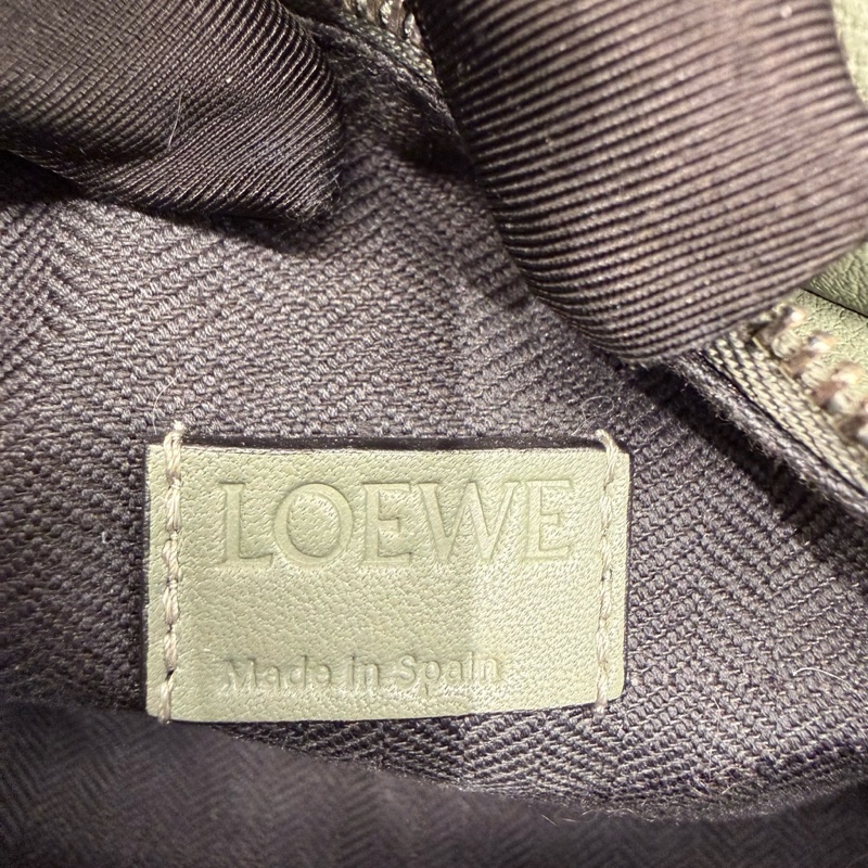 Loewe 98新閒置 Mini Puzzle 鼠尾草綠 2026年招財綠色-9