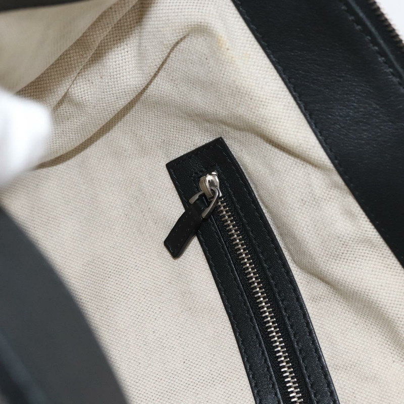 【日本直送】GUCCI 黑色銀色皮革單肩包 268244 正品 SW1920-21