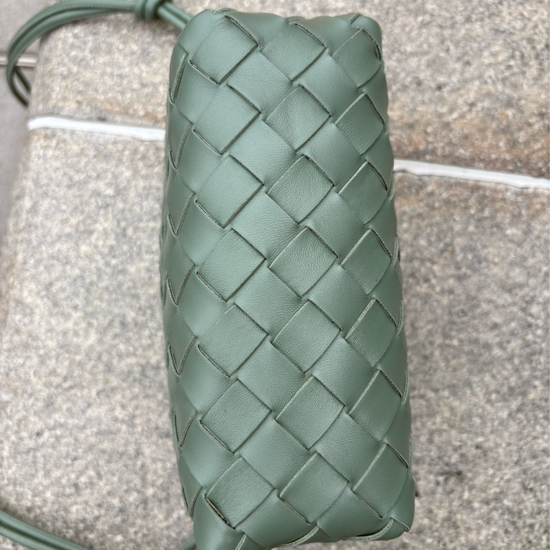 Bottega Veneta mini loop-4