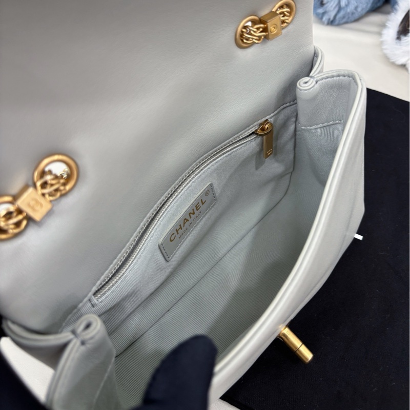 【近新閒置品】香奈兒Chanel 22C淺灰色瀑布鏈條單肩包芯片款-7