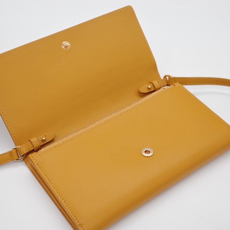 Burberry巴寶莉 Hazelmere 經典LOGO 芥末黃 牛皮 鏈帶 斜背包 手拿包 錢包-6