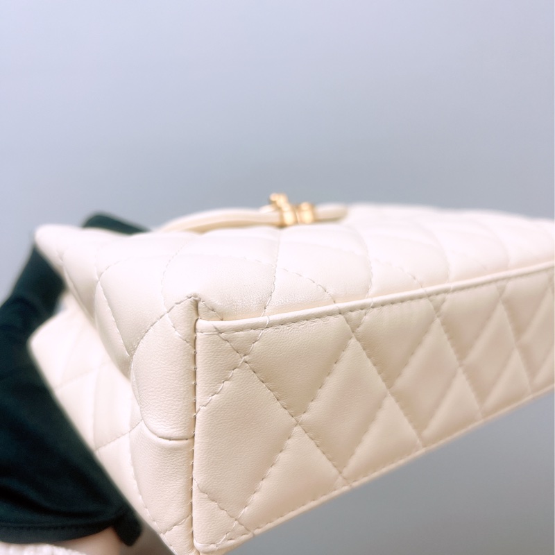 全新 Chanel 26c 大kelly 19 奶油白/淺杏色-3