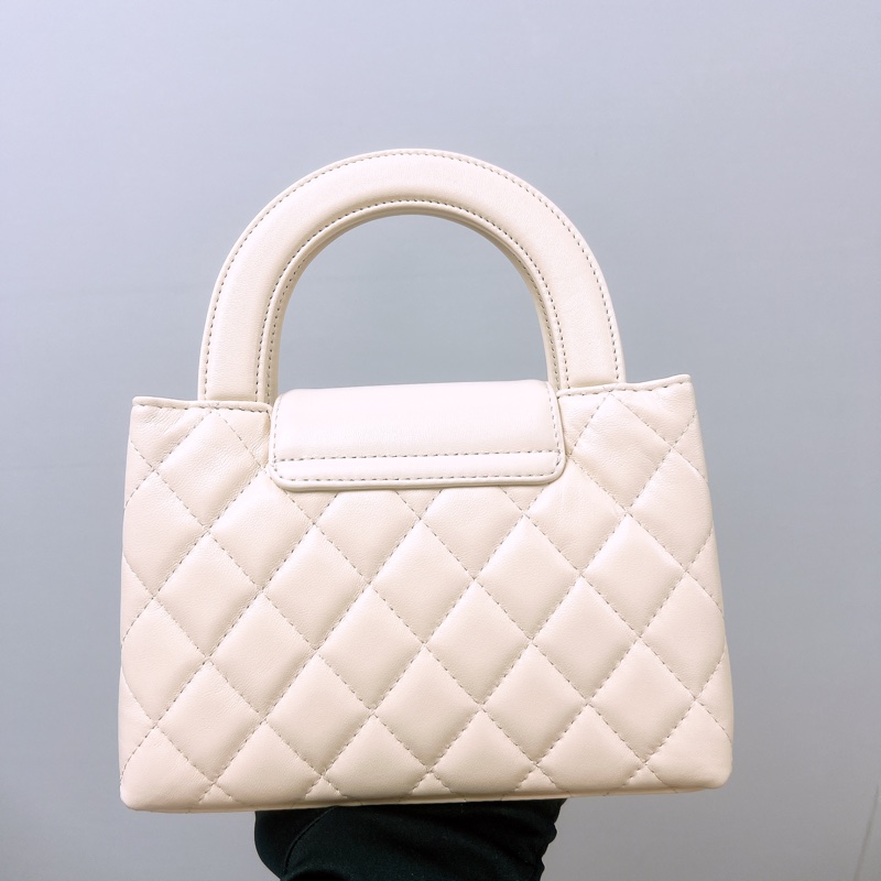 全新 Chanel 26c 大kelly 19 奶油白/淺杏色-5